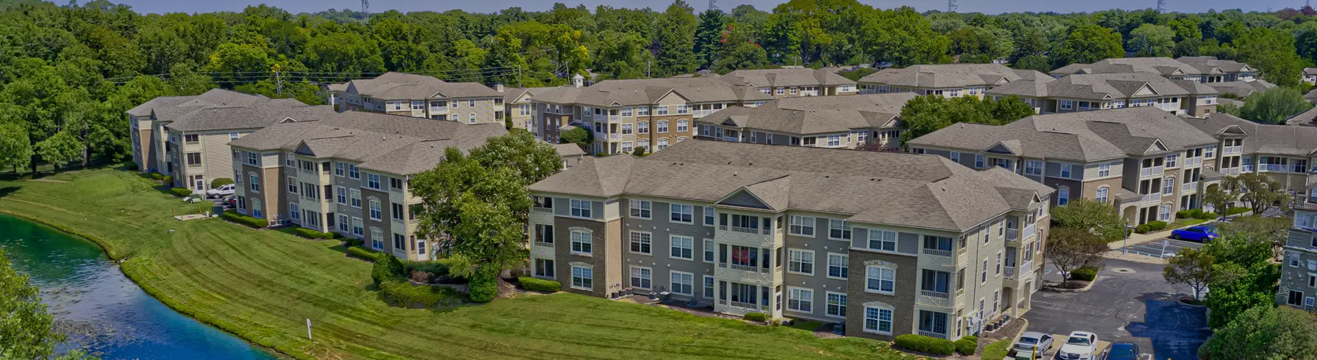 bird-eye view of Stonebridge Apartments on a sunny day