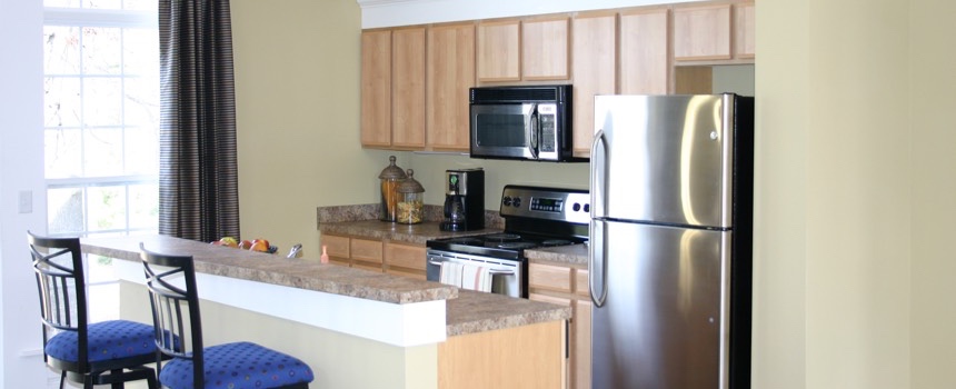 About Stonebridge Luxury Apartment Homes Indianapolis Apartments Stonebridge Luxury Apartment Homes In Indianapolis Clubhouse Kitchen