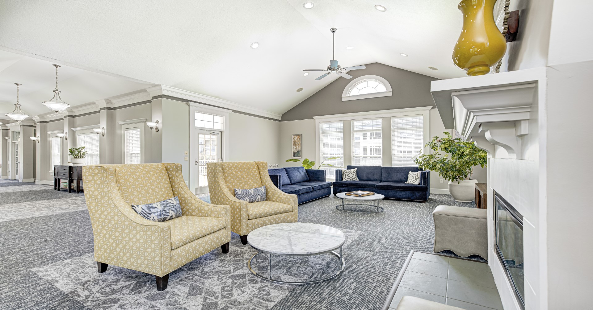 Stonebridge Resident Lounge